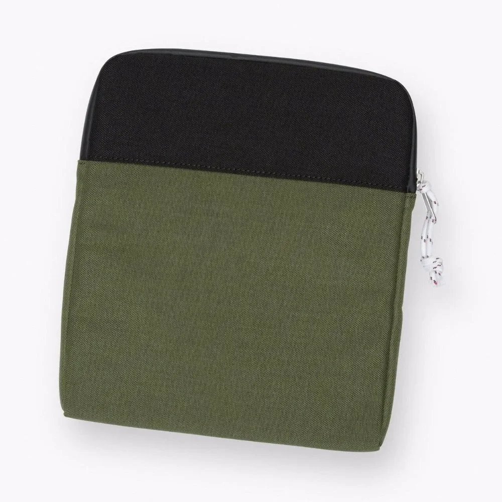 New Levi's iPad Tablet Case Fits Most Tablets 8.25”x9.5”
